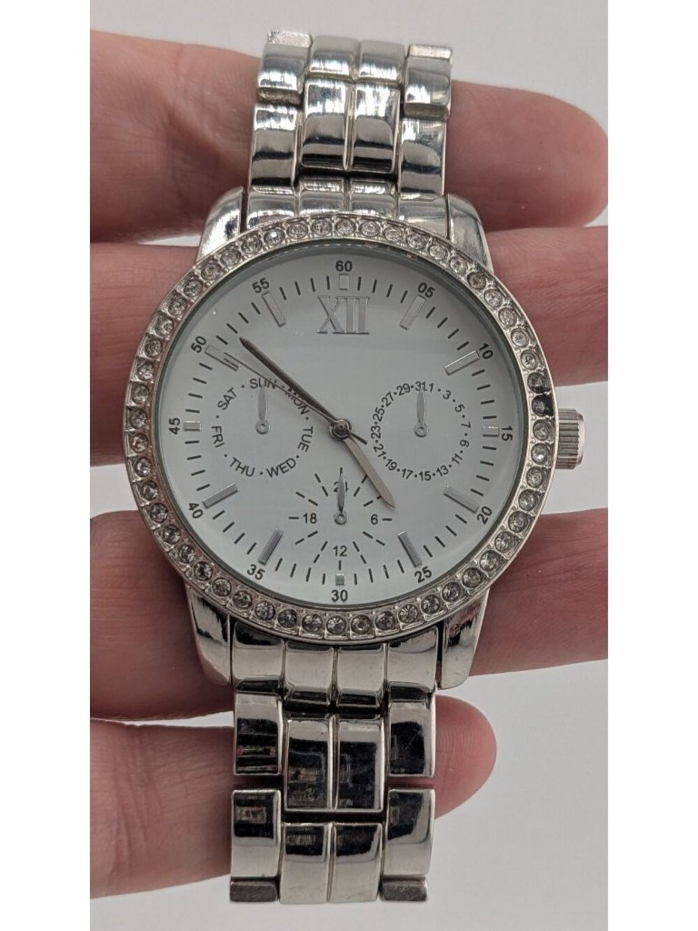 Silver-Tone Glam Mens Analog Watch With Crystal Accents Day & Date Subdials